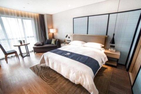 Echarm Hotel Ji'Nan Railway Station Jinan Exterior foto